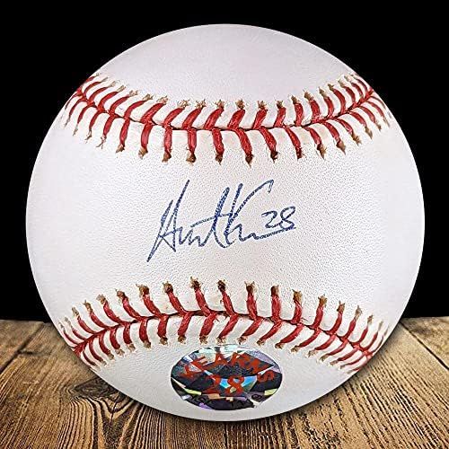 Остин Кирнс го автограмираше официјалниот бејзбол на мајорската лига во МЛБ - Автограм Бејзбол